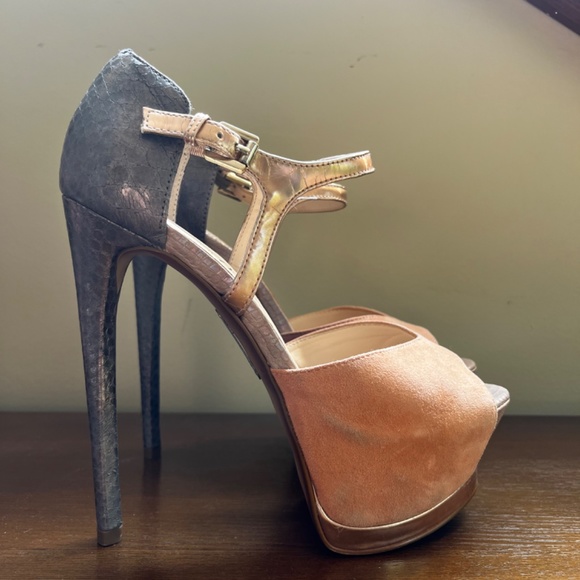 Boutique 9 Suede and Leather 5 1/2”Nerissa Platform Heels - Picture 4 of 8